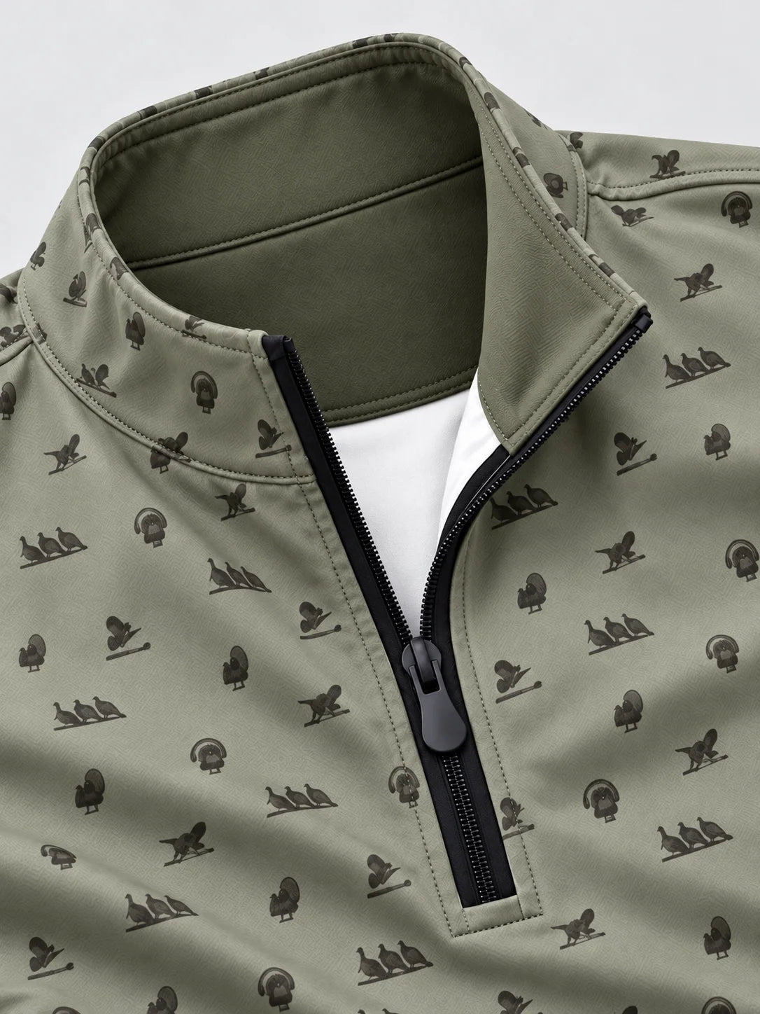 Performance-Golfpullover in Salbeigrün mit Truthahnmuster und Viertelreißverschluss