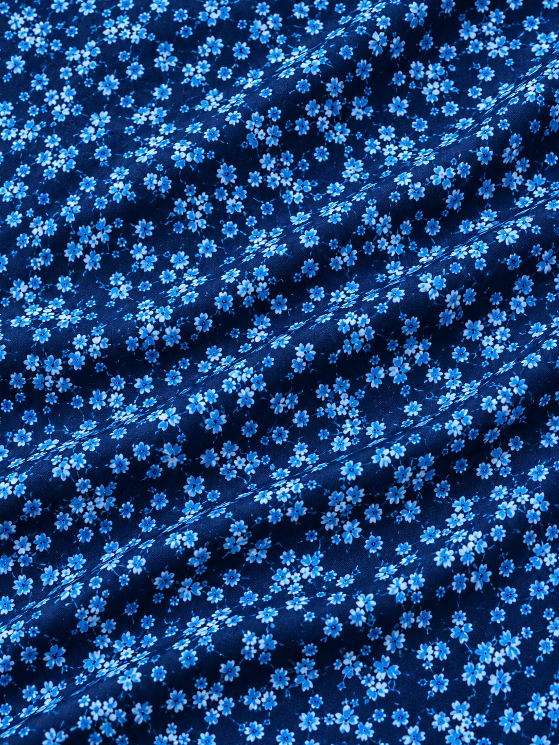 Performance-Pullover in Marineblau mit Blumenmuster und Viertelreißverschluss